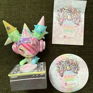 Tokidoki 20th anniversary collection SANDy figure brand new with box and sticker
